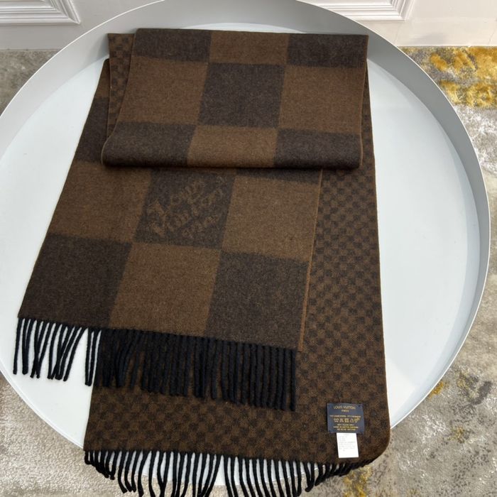 Louis Vuitton Scarf LV00028